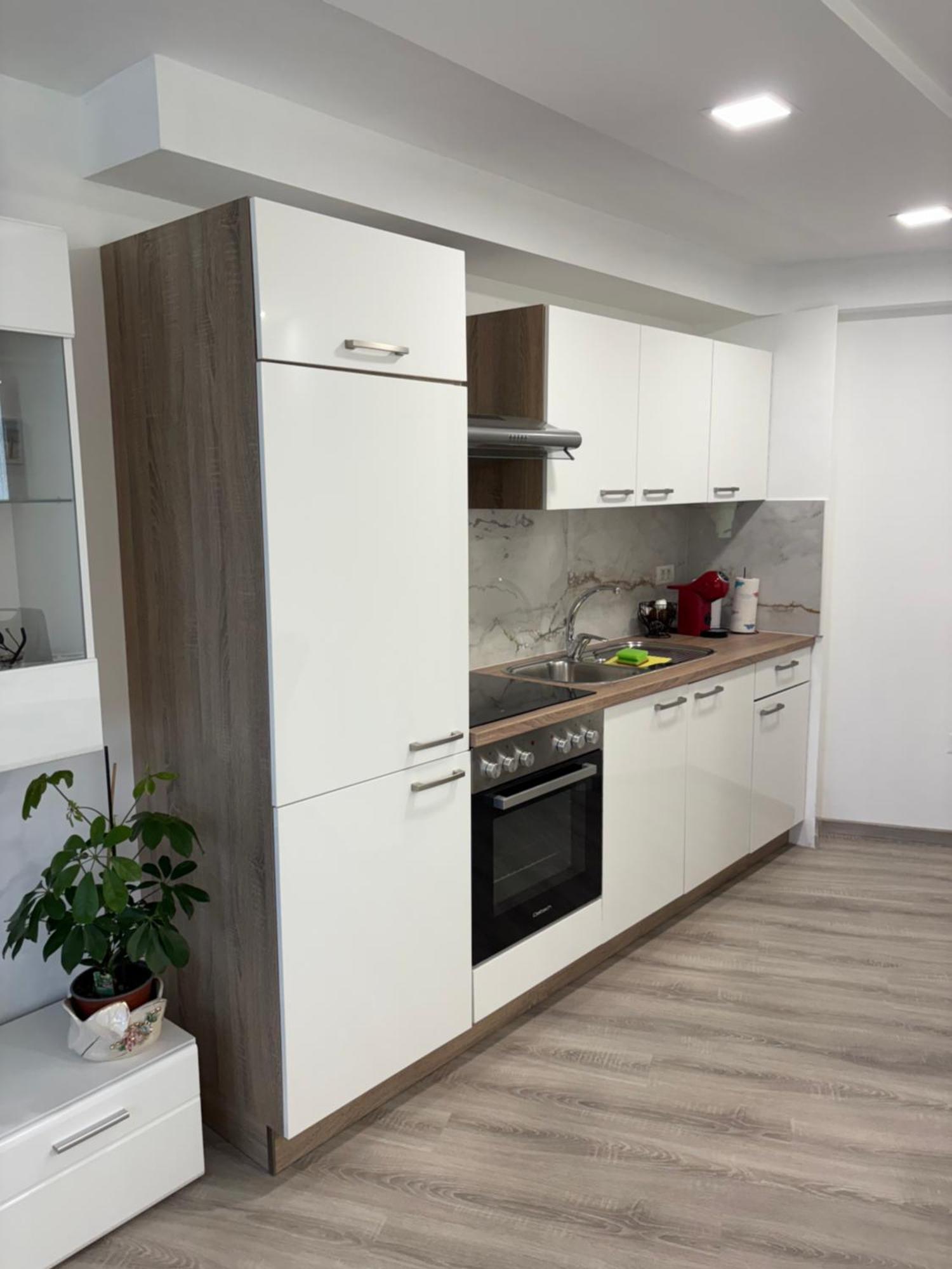 Apartma La Vita โคเปร์ ภายนอก รูปภาพ